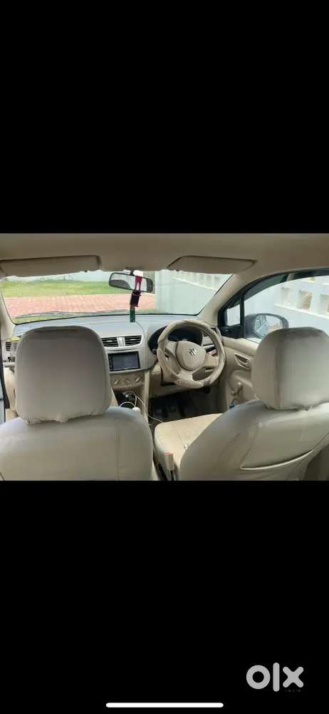 Maruti Suzuki Ertiga 2012 Lxi