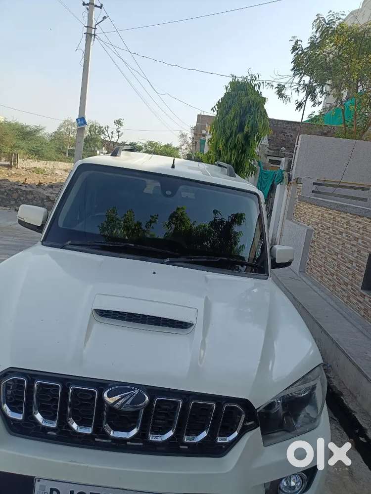 Mahindra Scorpio Diesel Manual 7s 2018