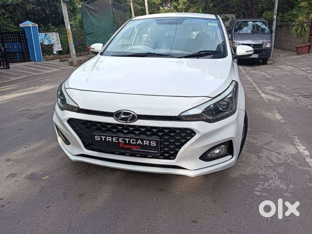 Hyundai I20 Petrol Cvt Asta, 2018, Petrol