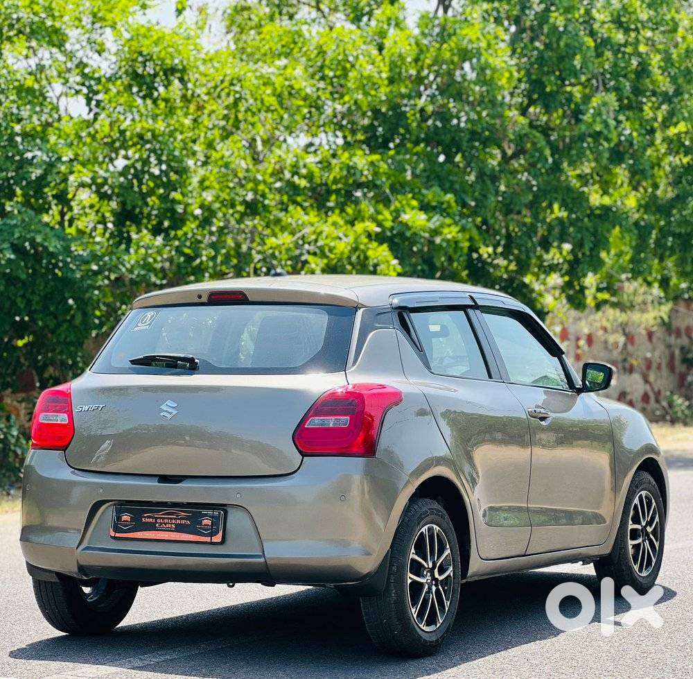 Maruti Suzuki Swift Vvt Zxi, 2018, Petrol