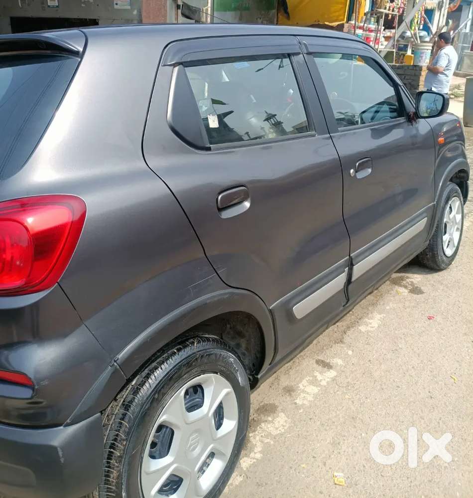 Maruti Suzuki S Presso Vxi+