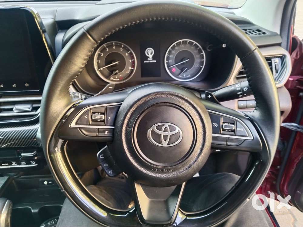 Toyota Urban Cruiser Taisor V 1.0 Petrol At Dual Tone, 2024, Petrol