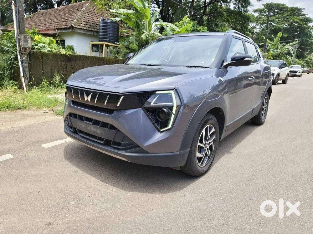 Mahindra Xuv 3xo Ax5 Ds Mt, 2024, Diesel
