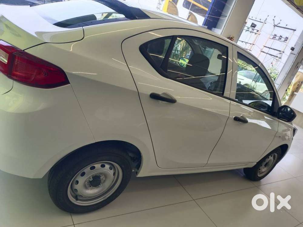 Tata Tigor 1.2 Revotron Xm Cng, 2026, Petrol