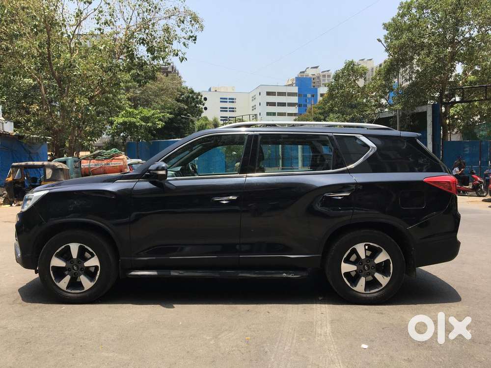 Mahindra Alturas G4 4wd At, 2021, Diesel