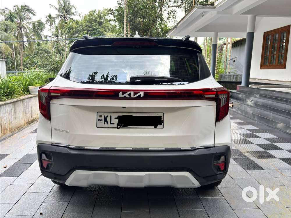 Kia Seltos Htk(o)  2026 Janurary Petrol 5300 Km Driven