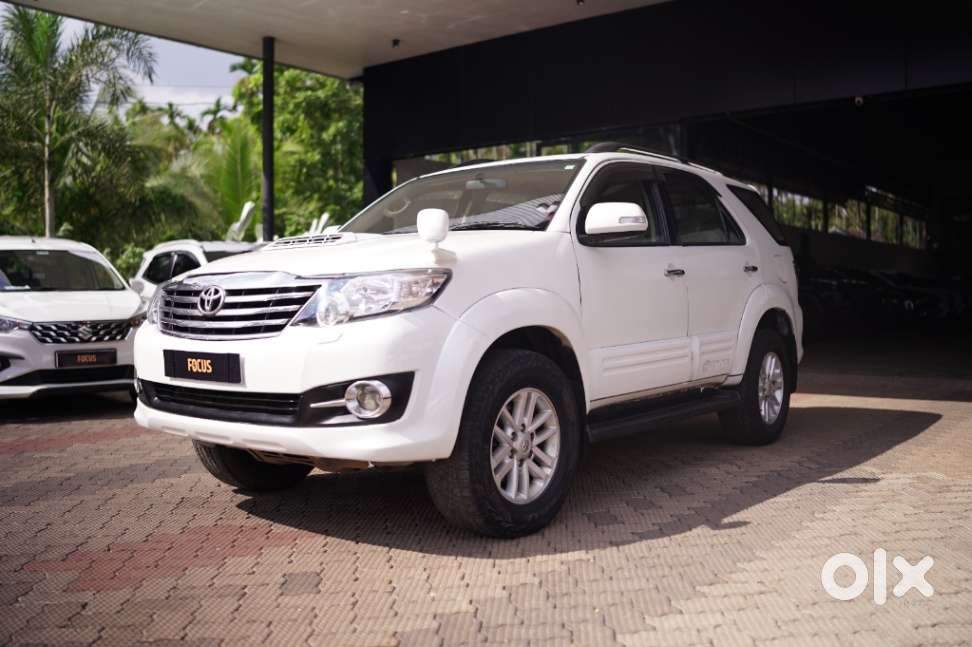 Toyota Fortuner, 2014, Diesel