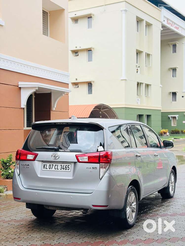 Toyota Innova Crysta 2.8 Z, 2017, Diesel