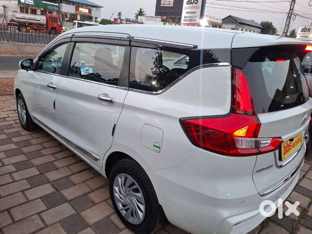 Toyota Rumion S Cng, 2026, Cng & Hybrids