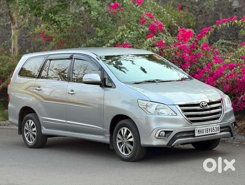 Toyota Innova 2015 Diesel 179000 Km Driven