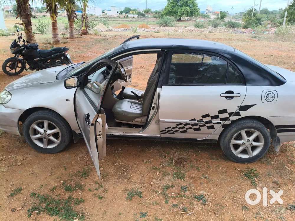 Toyota Corolla Altis 2003 Model 2nd Owner