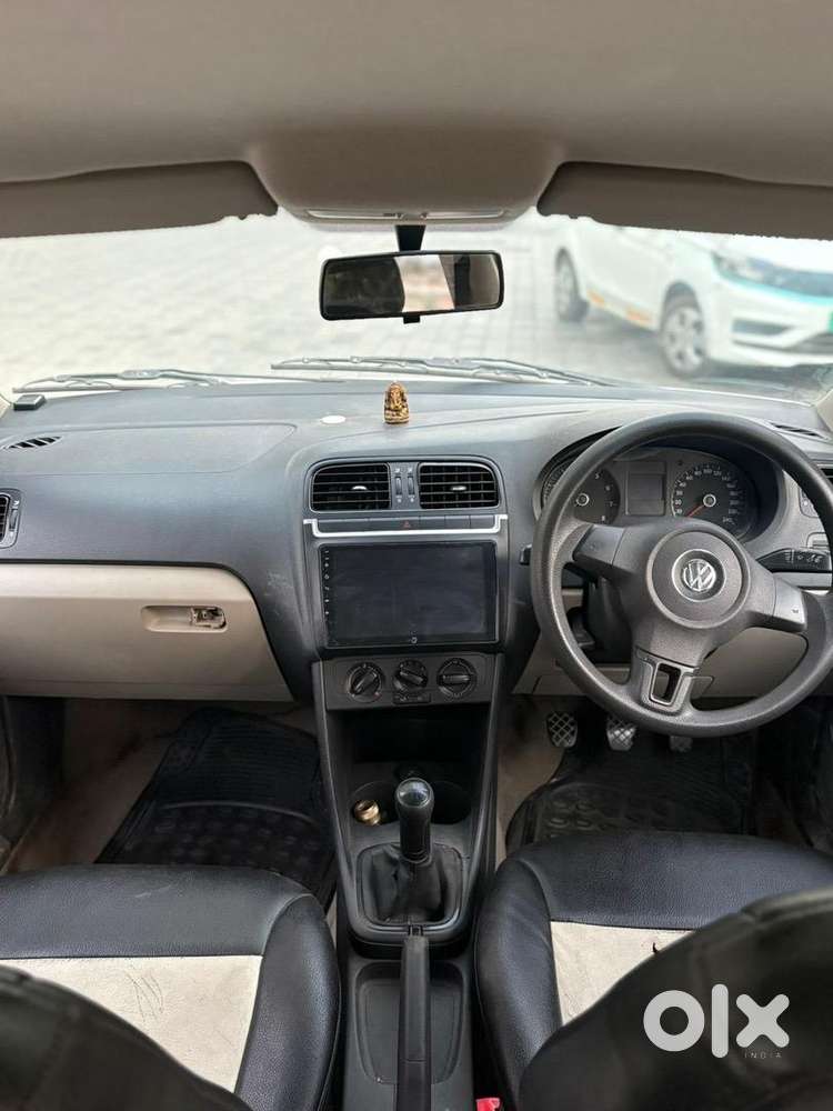 Volkswagen Polo 2011 68000 Km Driven