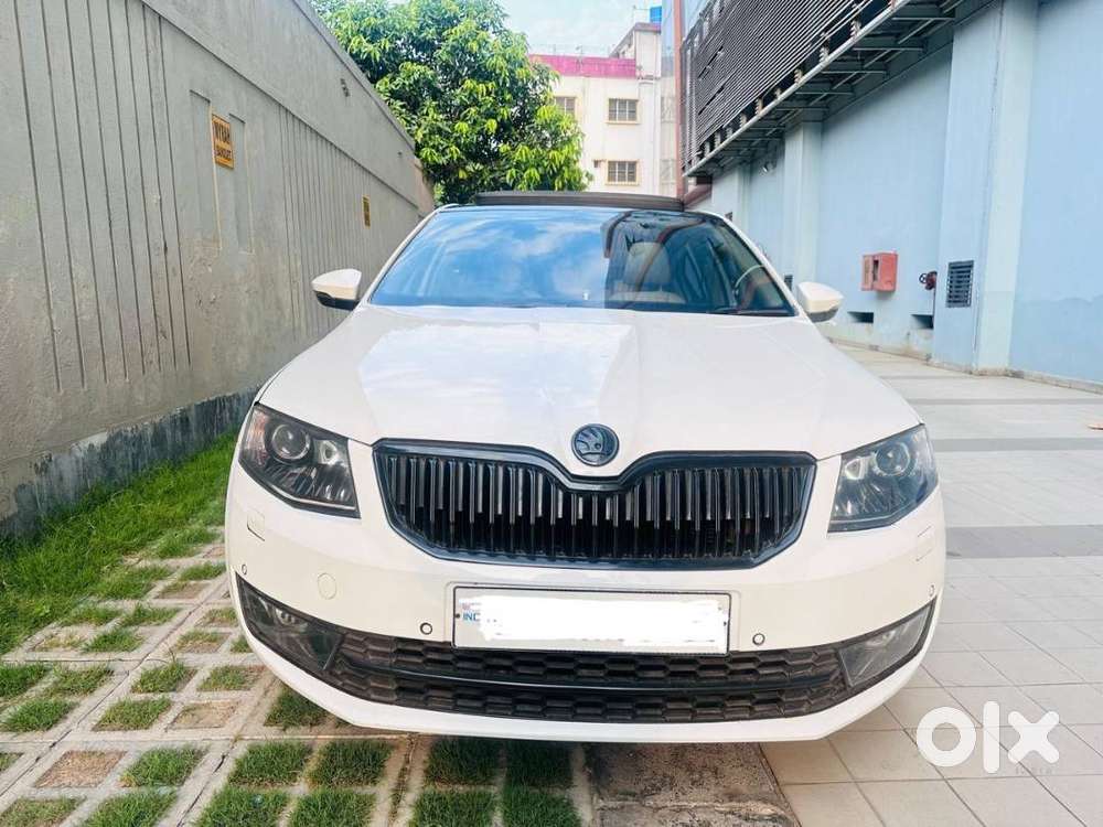 Skoda Octavia 2016 1.8 At Petrol 126000 Km Driven
