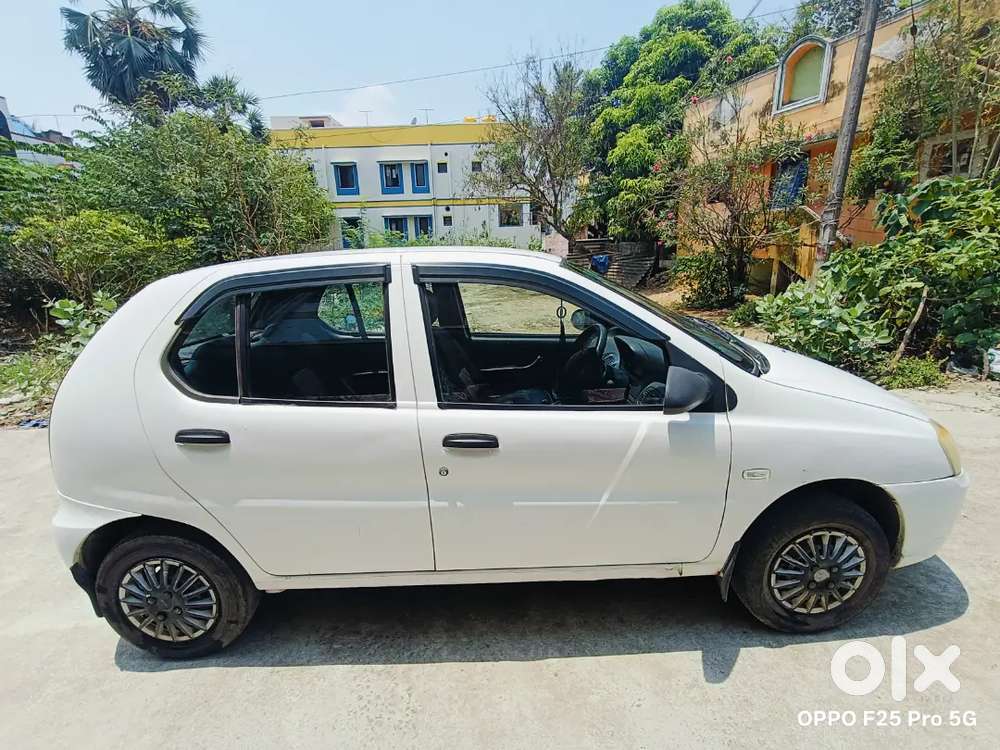 Tata Indica V2 With Diesel Engine 2015 Model With Good Condition
