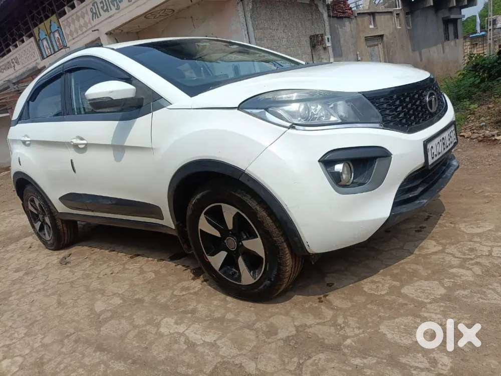 Tata Nexon Diesel Manual Dark 2017 Edition