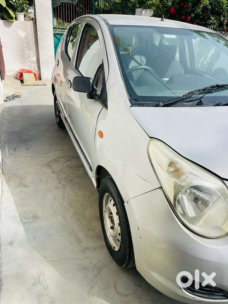 Maruti Suzuki A-star 2011 Year