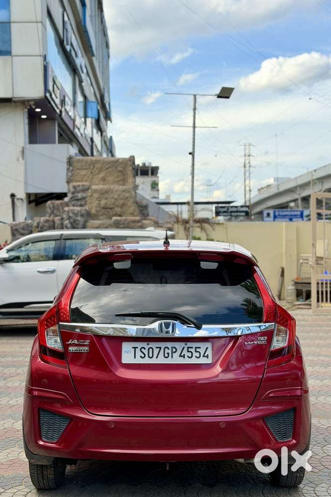 Honda Jazz V Automatic, 2019, Petrol