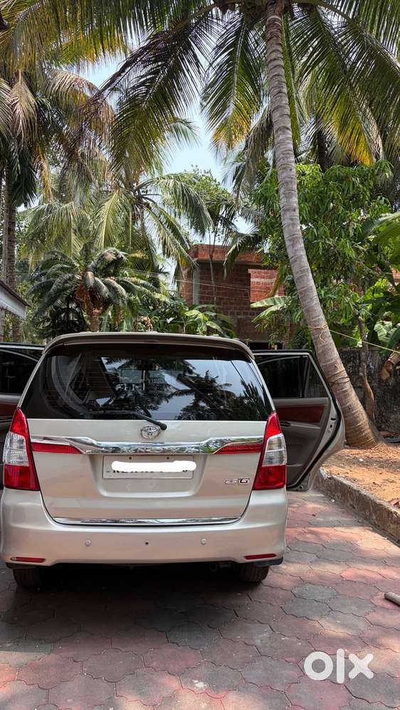 Toyota Innova 2015 Diesel 185554 Km Driven