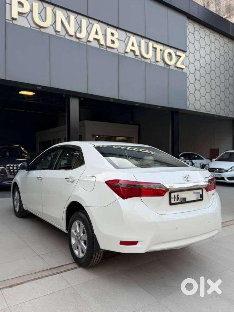 Toyota Corolla H4 1.8g, 2015, Petrol