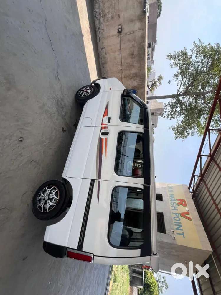 2022 Maruti Suzuki Eeco Smiles