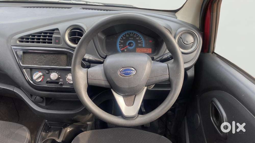 Datsun Redigo T Option, 2017, Petrol