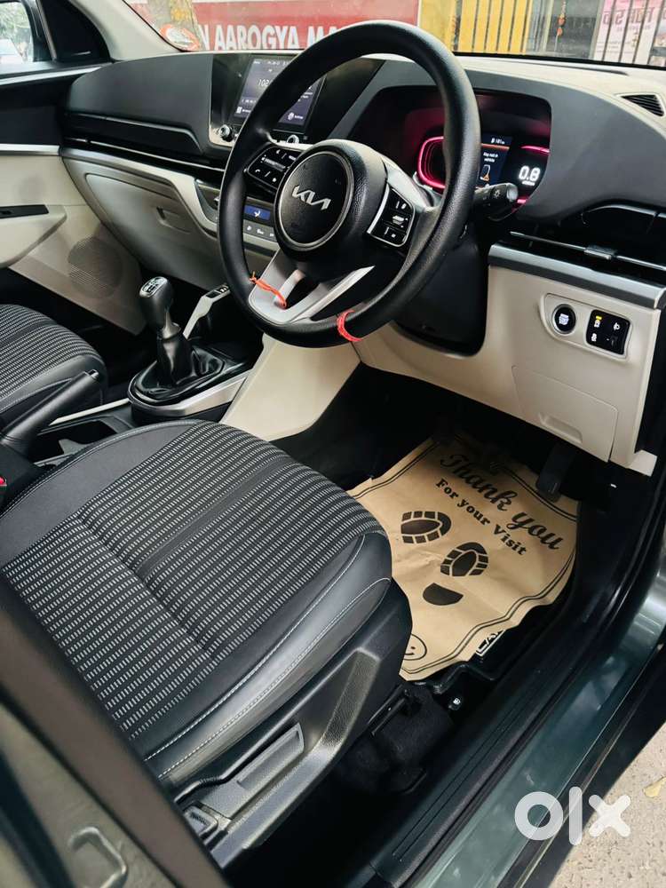 Kia Carens 1.5 Prestige 7 Str, 2024, Petrol