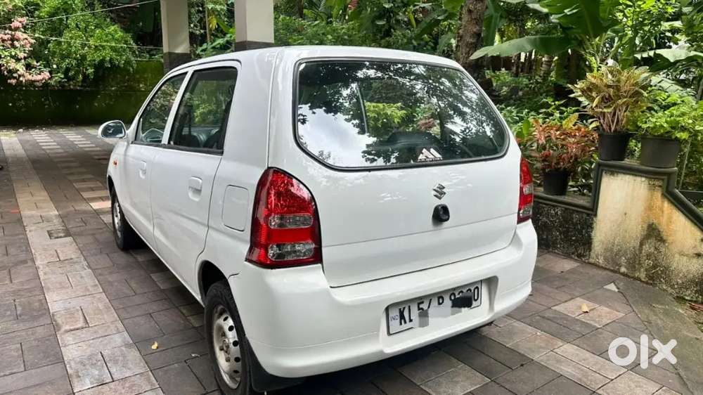 Maruti Suzuki Alto 2011 Petrol 100000 Km Driven