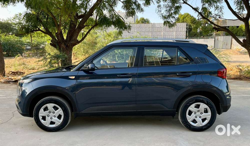 Hyundai Venue S Turbo Dct, 2019, Petrol