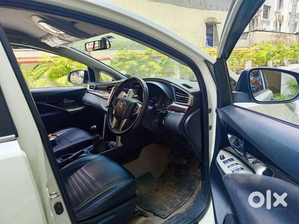 Toyota Innova Crysta 2.4 V 8 Str, 2018, Diesel
