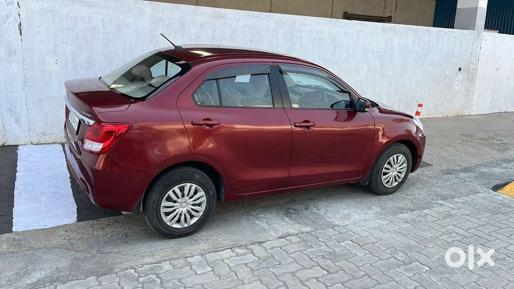 Maruti Suzuki Dzire 2017-2020 1.2 Vxi Amt, 2017, Petrol