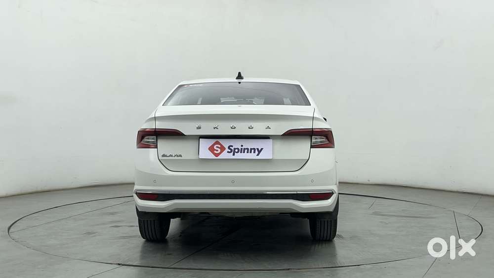 Skoda Slavia Style (non-sunroof), 2022, Petrol