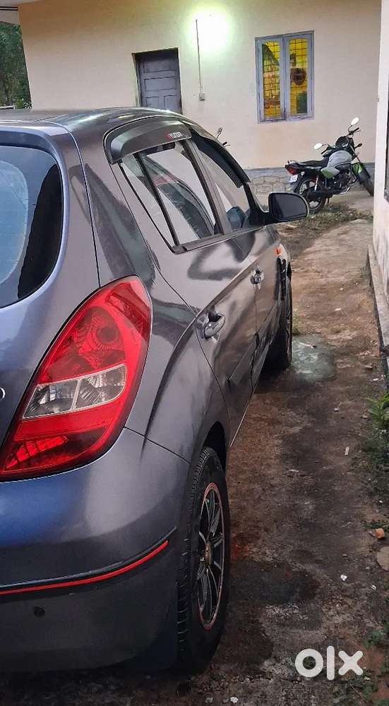 Good Condition  Full Option