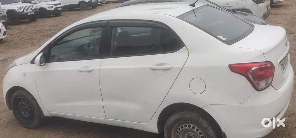 Hyundai Xcent 2016 Cng & Hybrids Well Maintained