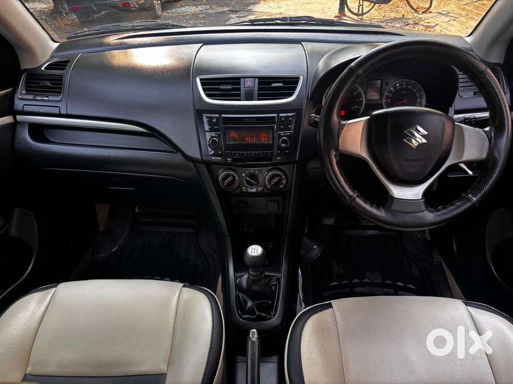 Maruti Suzuki Swift Dzire Vxi Optional, 2017, Petrol