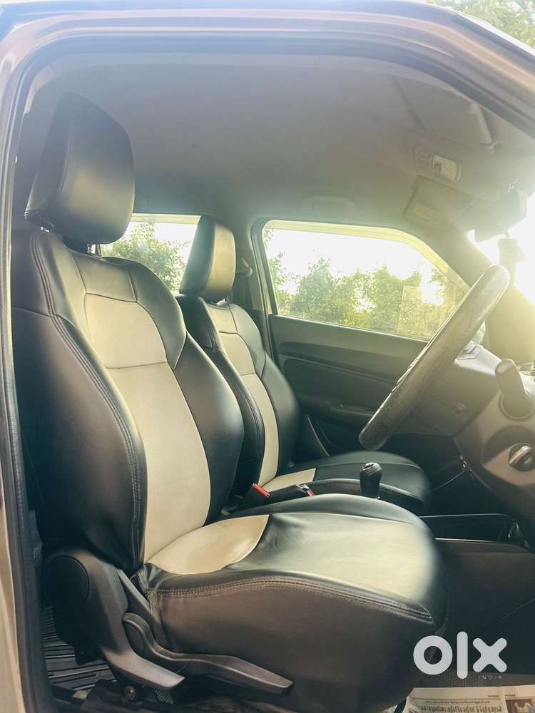 Maruti Suzuki Swift Vxi Abs Bsiv, 2018, Petrol