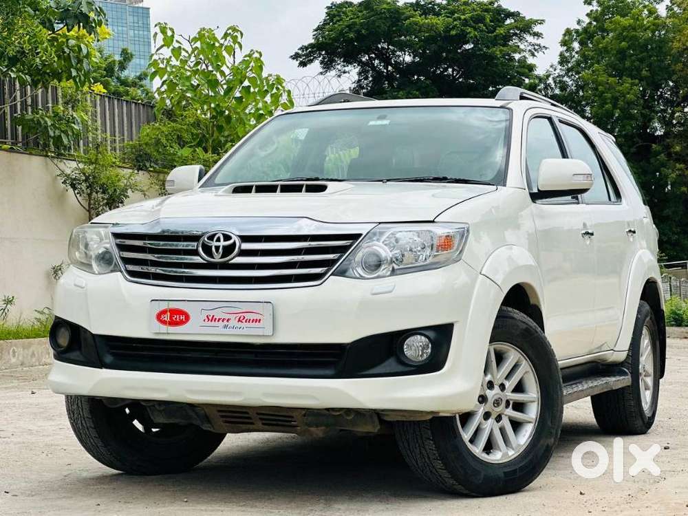 Toyota Fortuner 3.0 4x2 Automatic, 2013, Diesel
