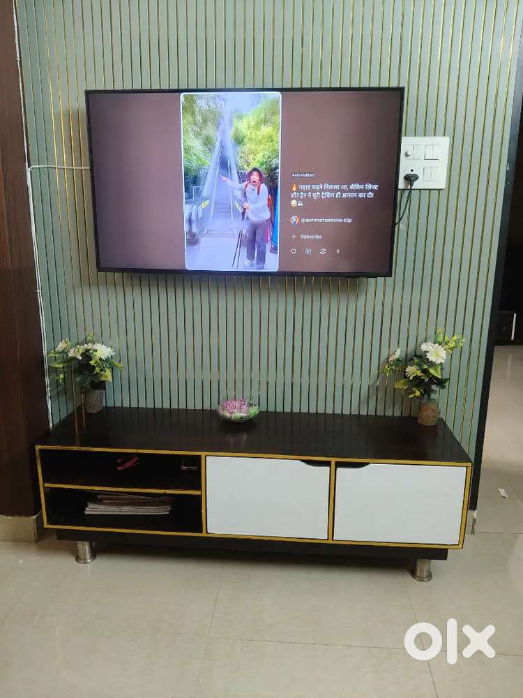 Urban Ladder make solid wooden TV stand/TV cabinet/Tv unit
₹ 6,500