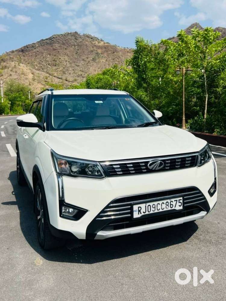 Mahindra Xuv300 W8, 2021, Petrol