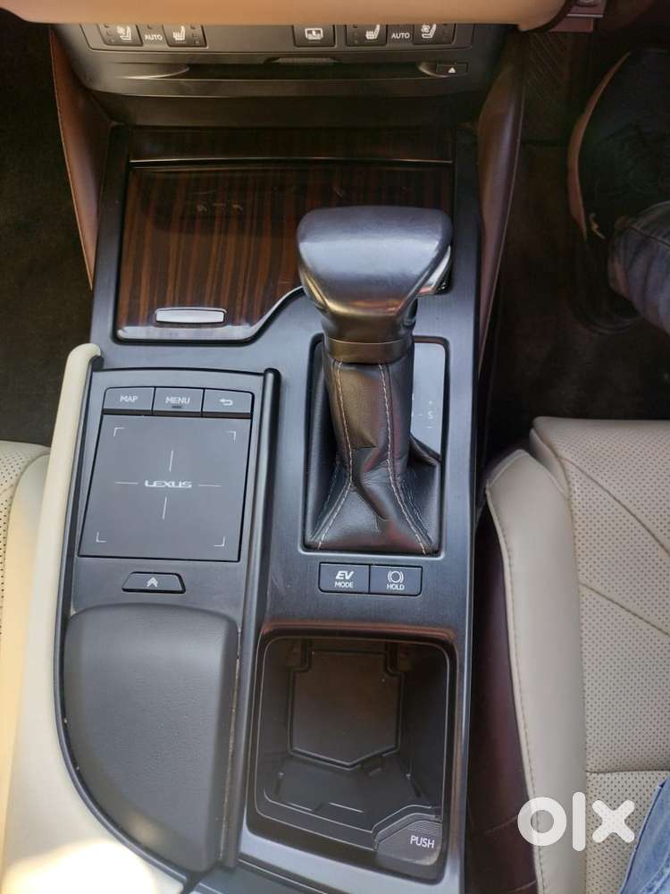 Lexus Es 300h Exquisite, 2021, Petrol
