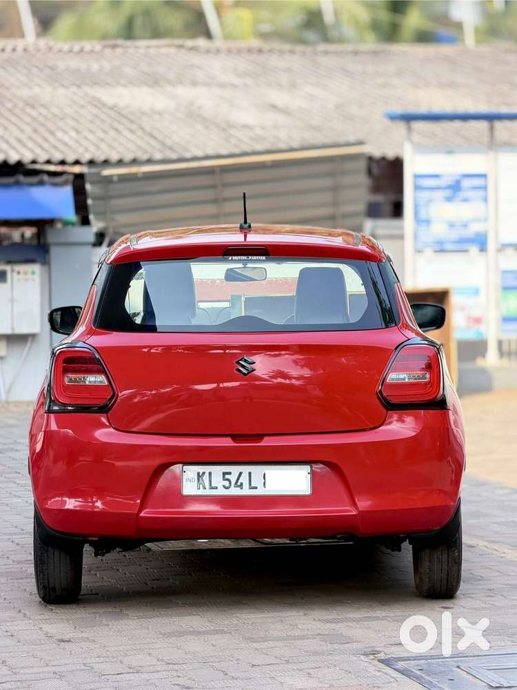 Maruti Suzuki Swift Vxi Optional, 2019, Petrol