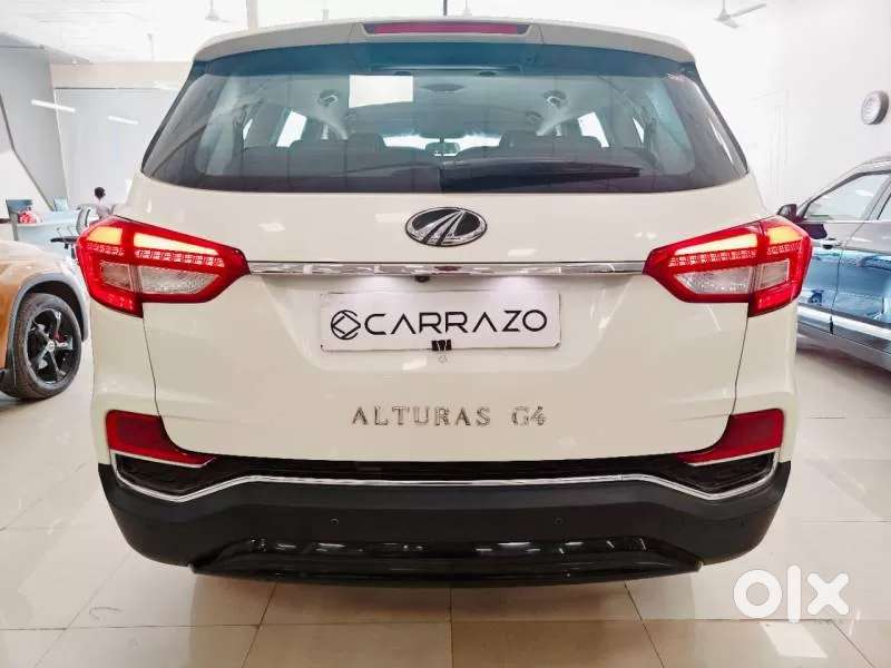 Mahindra Alturas G4, 2022, Diesel