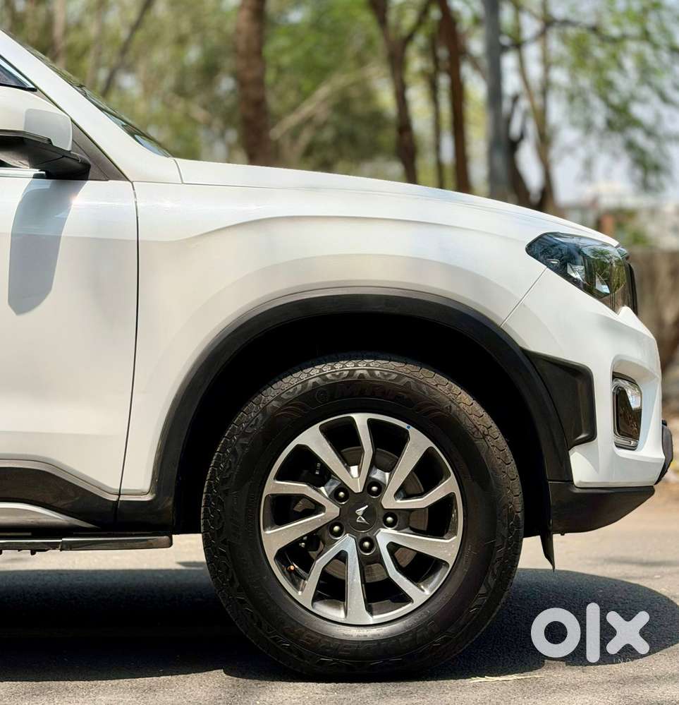 Mahindra Scorpio N Z8 Petrol At 7 Str, 2024, Petrol