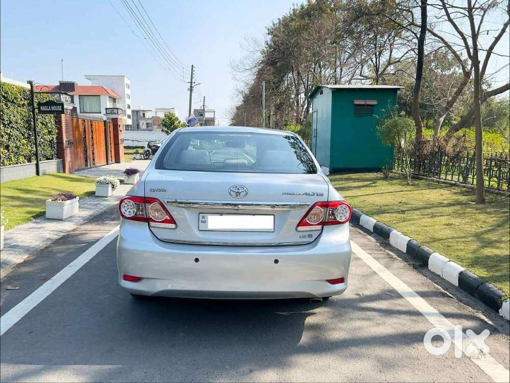 Toyota Corolla Altis G At, 2012, Petrol