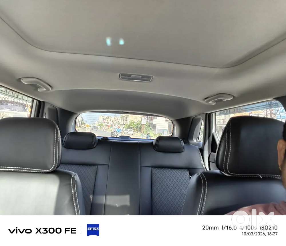 New Venue Hx5 Diesel 2026 First
