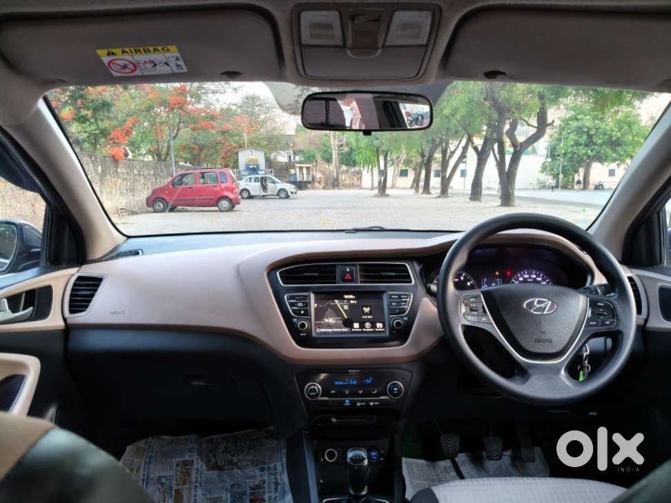 Hyundai I20 Asta 1.2 Mt Dual Tone, 2019, Petrol