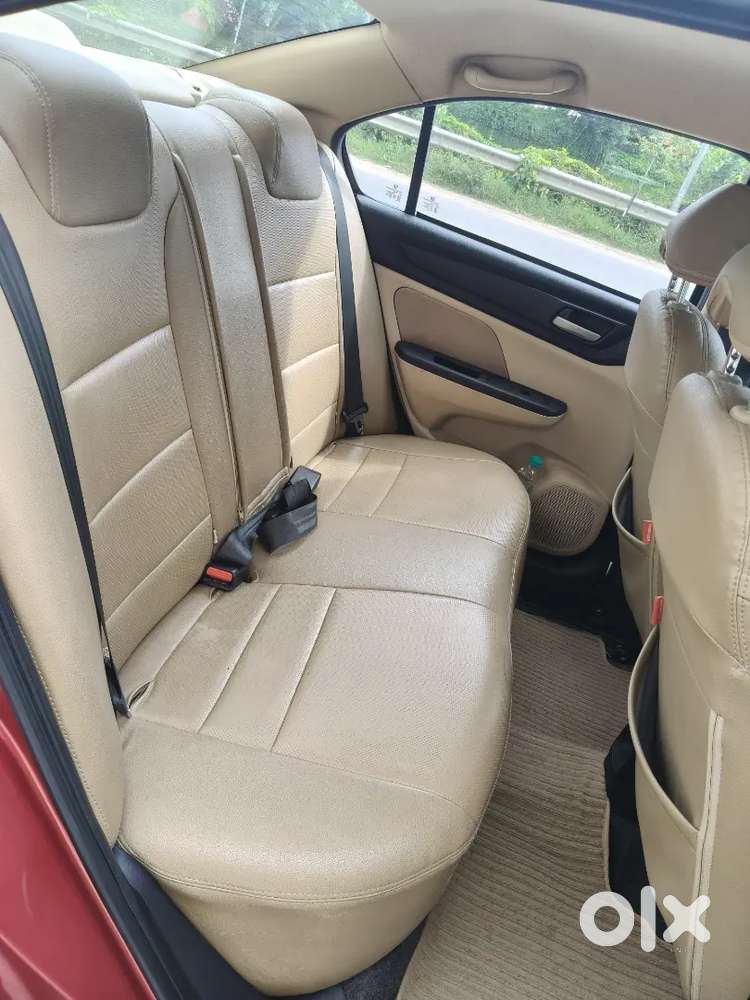 22/24 Milage  1st Owner Amaze 2019 Diesel Automatic