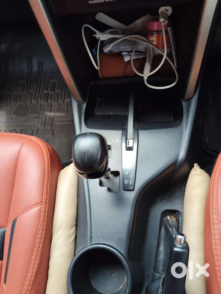 Toyota Innova Crysta 2.8 Zx At, 2016, Diesel
