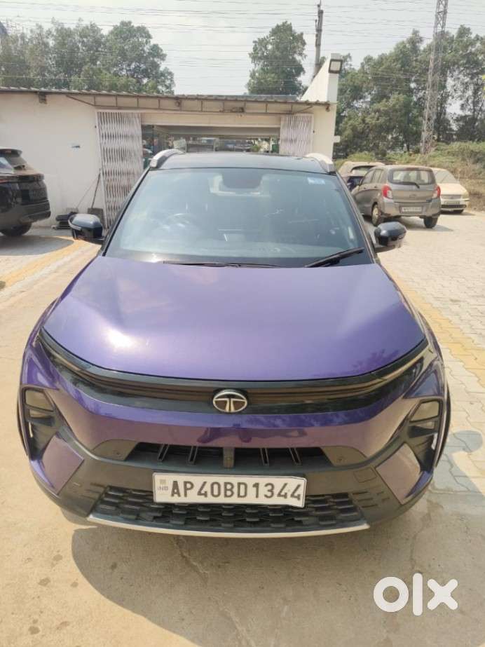 Tata Nexon Fearless S Purple 1.2 Revotron Petrol 6mt Dual Tone, 2023..