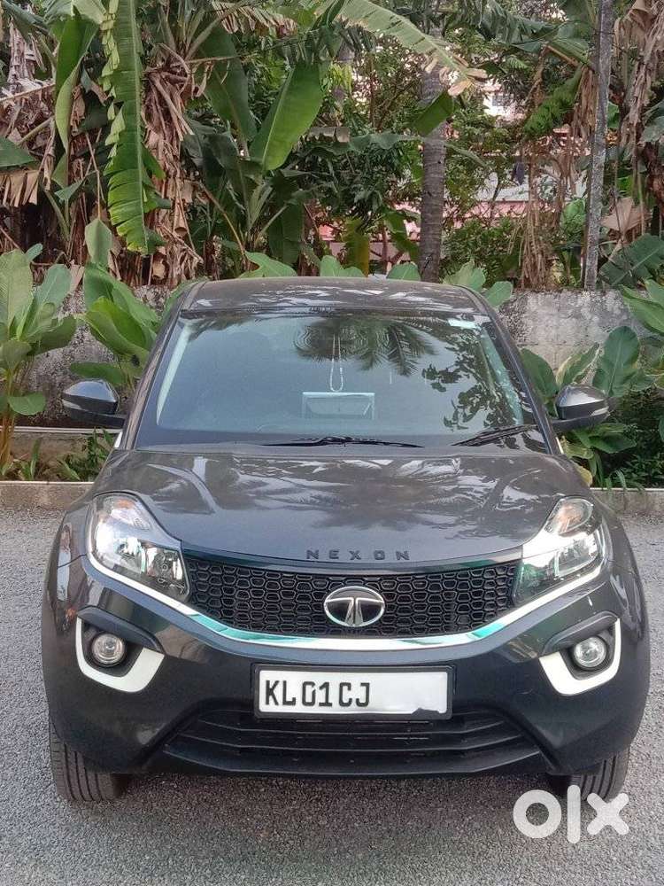 Tata Nexon 1.2 Revotron Xm (s), 2018, Petrol