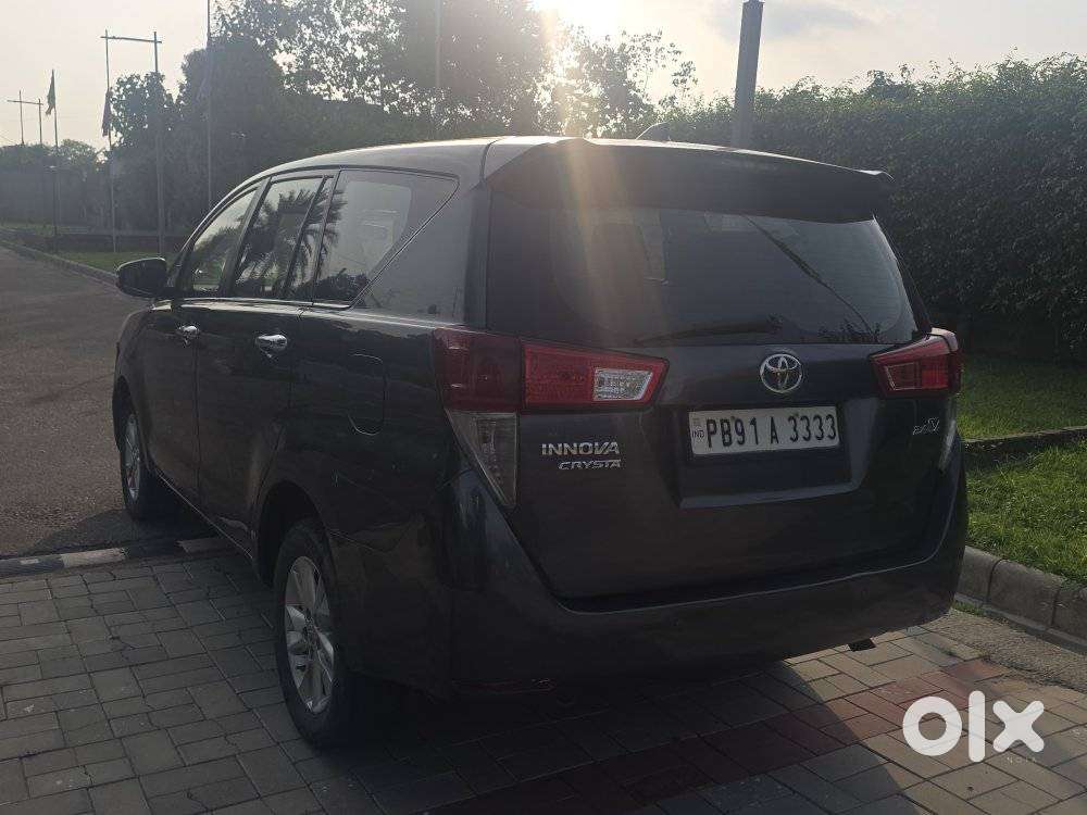 Toyota Innova Crysta 2.4 V, 2018, Diesel